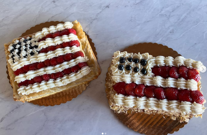 Berry-topped celebration cakes